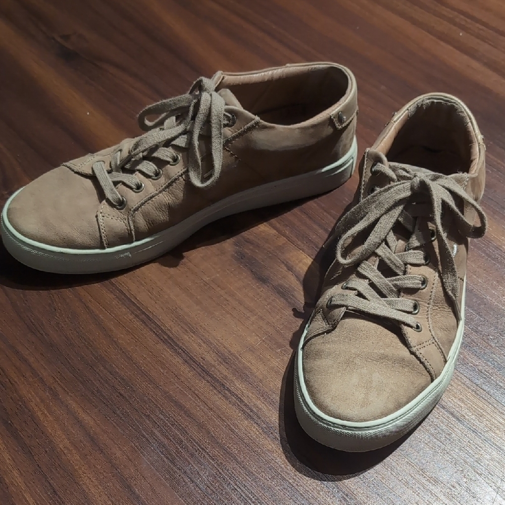 Rodd & Gunn Tan Sneakers Versatile Canvas Low-Top
